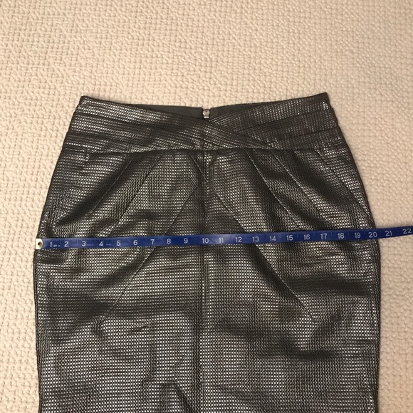 DKNY Jeans Mini Skirt - Picture 4 of 6